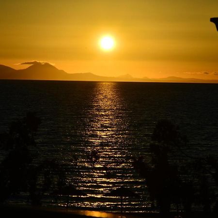 Sea View Luxury Apartment Plataria Bagian luar foto