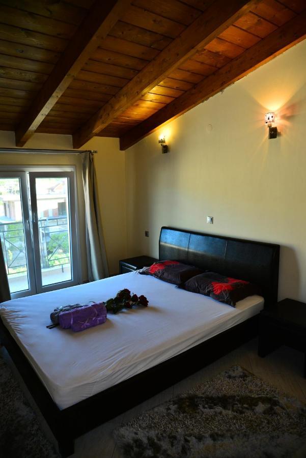 Sea View Luxury Apartment Plataria Bagian luar foto